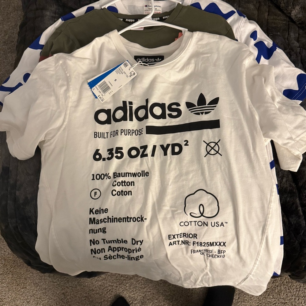 Adidas t shirt